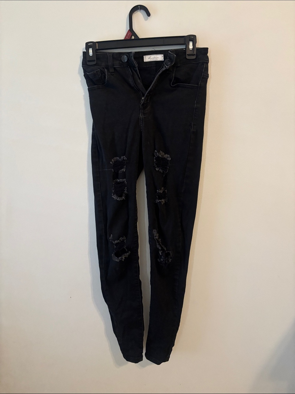 KanCan Signature Black Distressed Skinny Jeans